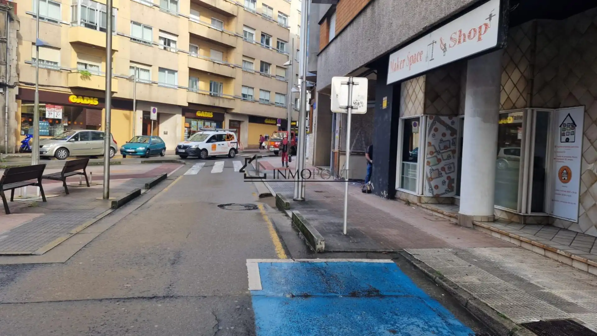 Local en venda a GERMÁN ADRIO, Zona Fernández Ladreda