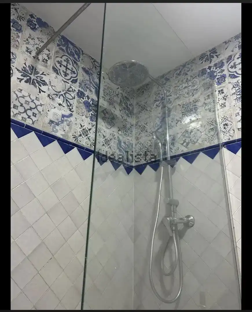 Bany de Planta baixa en venda en Zahara de los Atunes amb Aire condicionat, Jardí privat i Traster