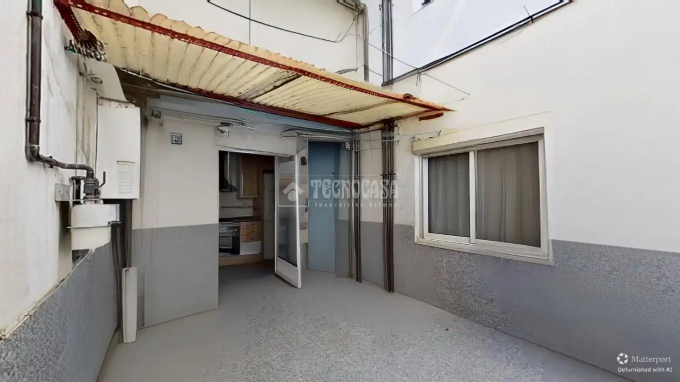 Terraza de Piso en venta en Barberà del Vallès con Calefacción y Balcón