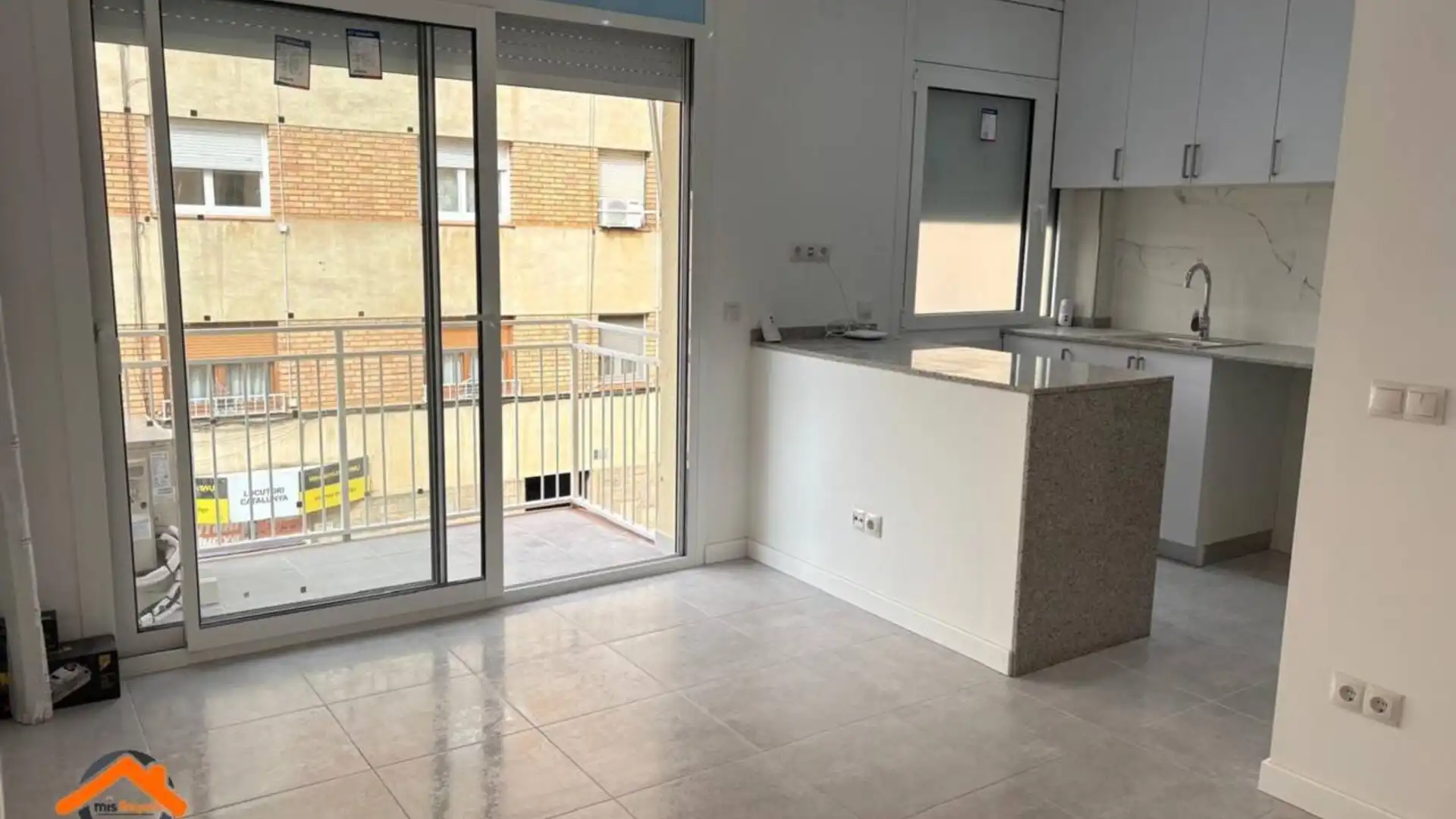 Kitchen of Flat for sale in Sabadell  with Air Conditioner, Heating and Terrace