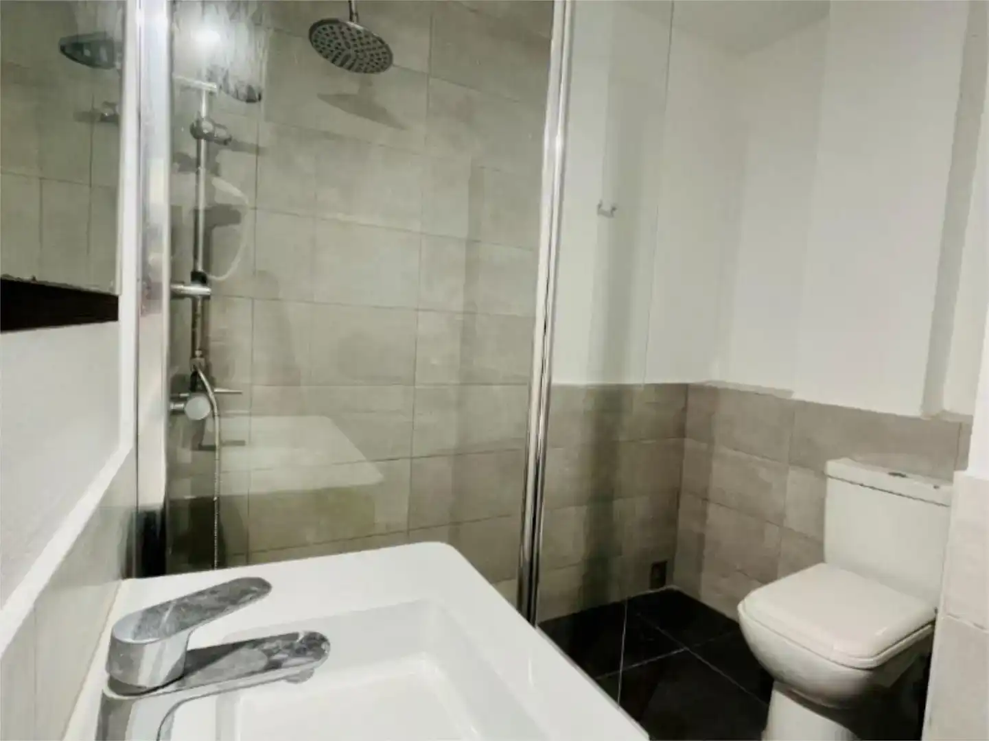 Baño de Casa adosada de alquiler en Tarifa con Aire acondicionado y Amueblado