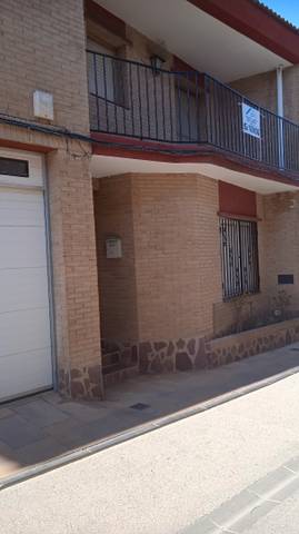 Casa-chalet en Venta en Calle el Tejar en Gallur