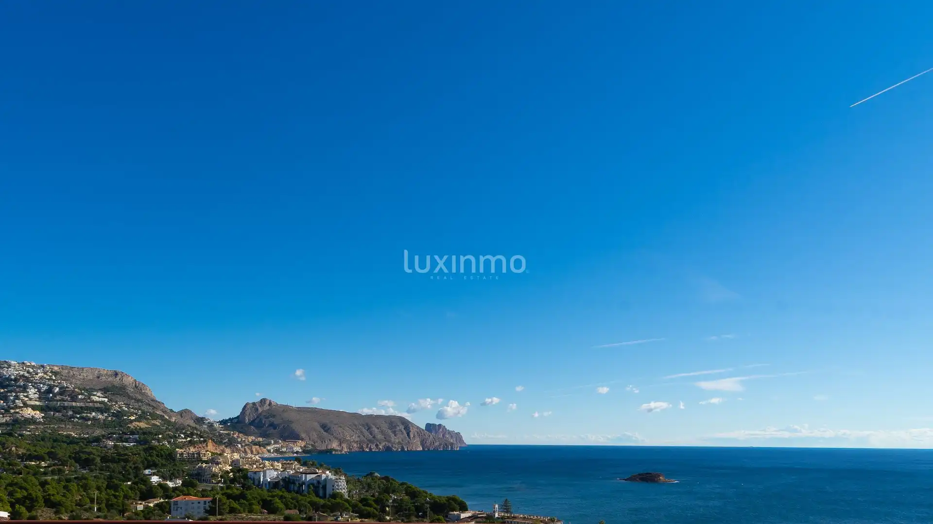 Vista exterior de Casa o xalet en venda en Altea amb Aire condicionat, Calefacció i Jardí privat