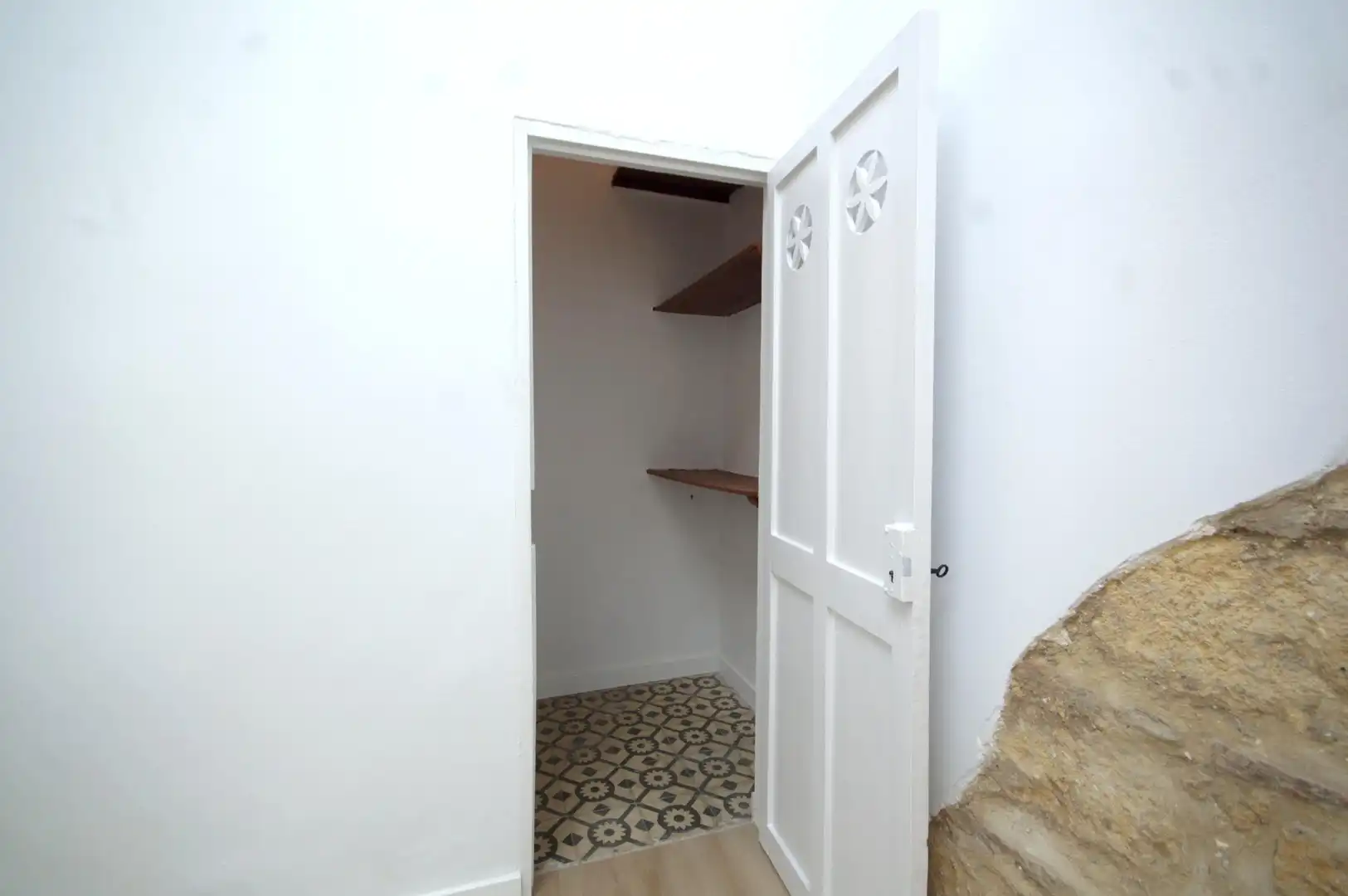 Flat for sale in Jerez de la Frontera  with Air Conditioner and Balcony