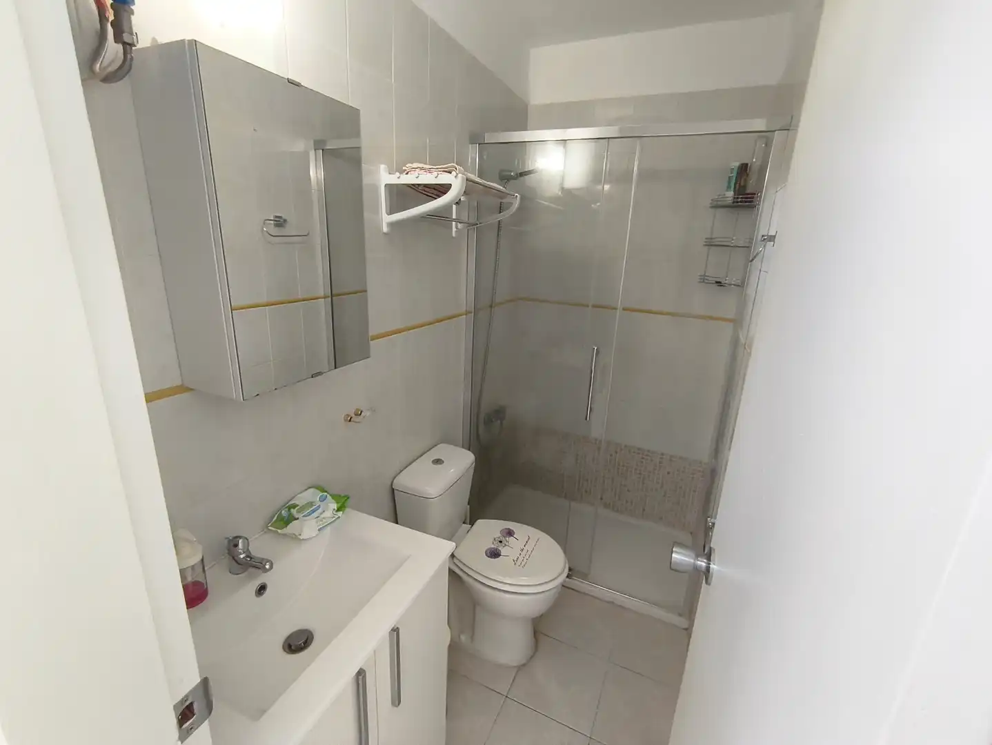 Baño de Piso de alquiler en Santiago del Teide con Amueblado, Horno y Lavadora