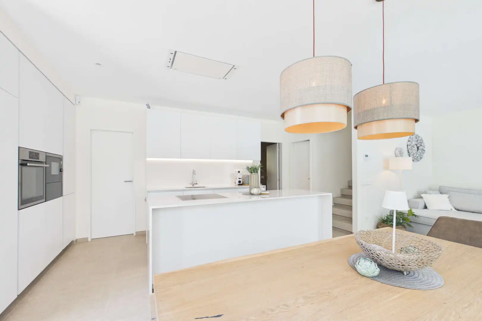 Küche von Einfamilien-Reihenhaus zum Verkauf in Capdepera mit Klimaanlage, Terrasse und Möbliert