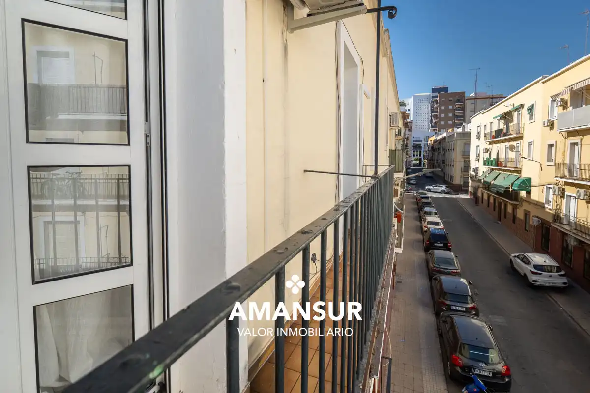 Piso con terraza en venta en Calle Arroyomolinos de León, imagen 9