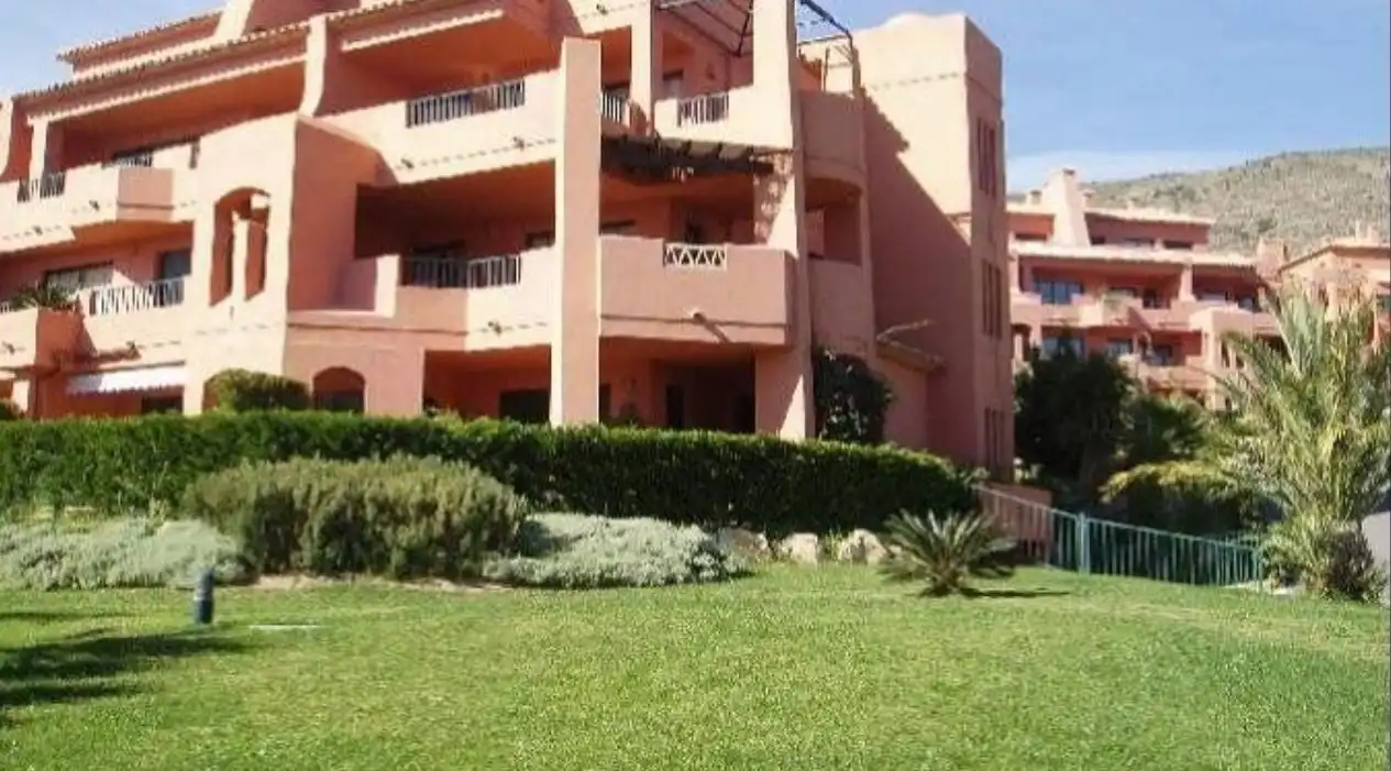 Appartement compact avec piscine à vendre à Finestrat Pueblo