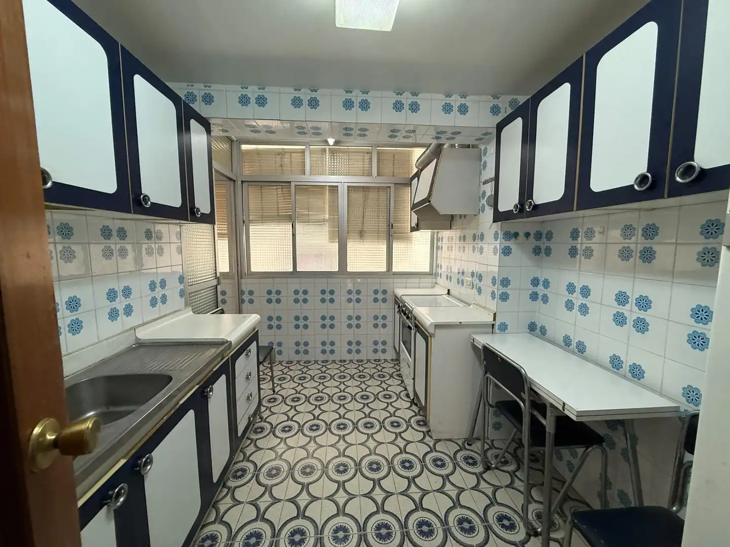 Cocina de Piso en venta en Alicante / Alacant con Terraza