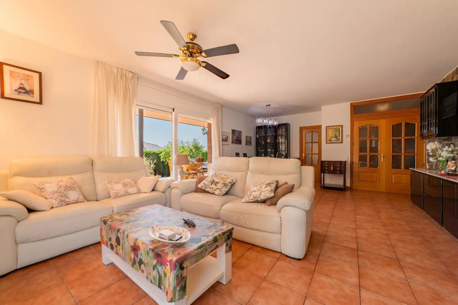 Detached house with pool for sale in Camí de Bigues, imagen 5