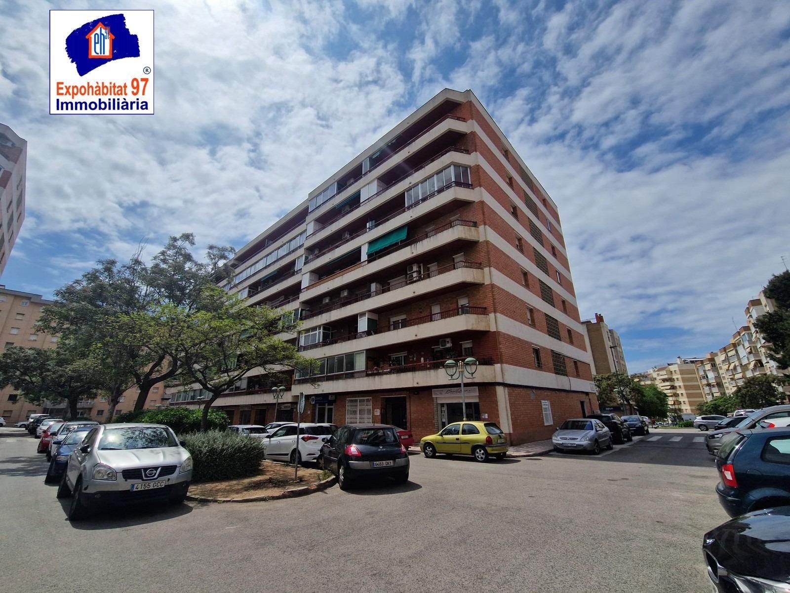 Vista exterior de Apartamento en venta en  Tarragona Capital con Aire acondicionado y Parquet