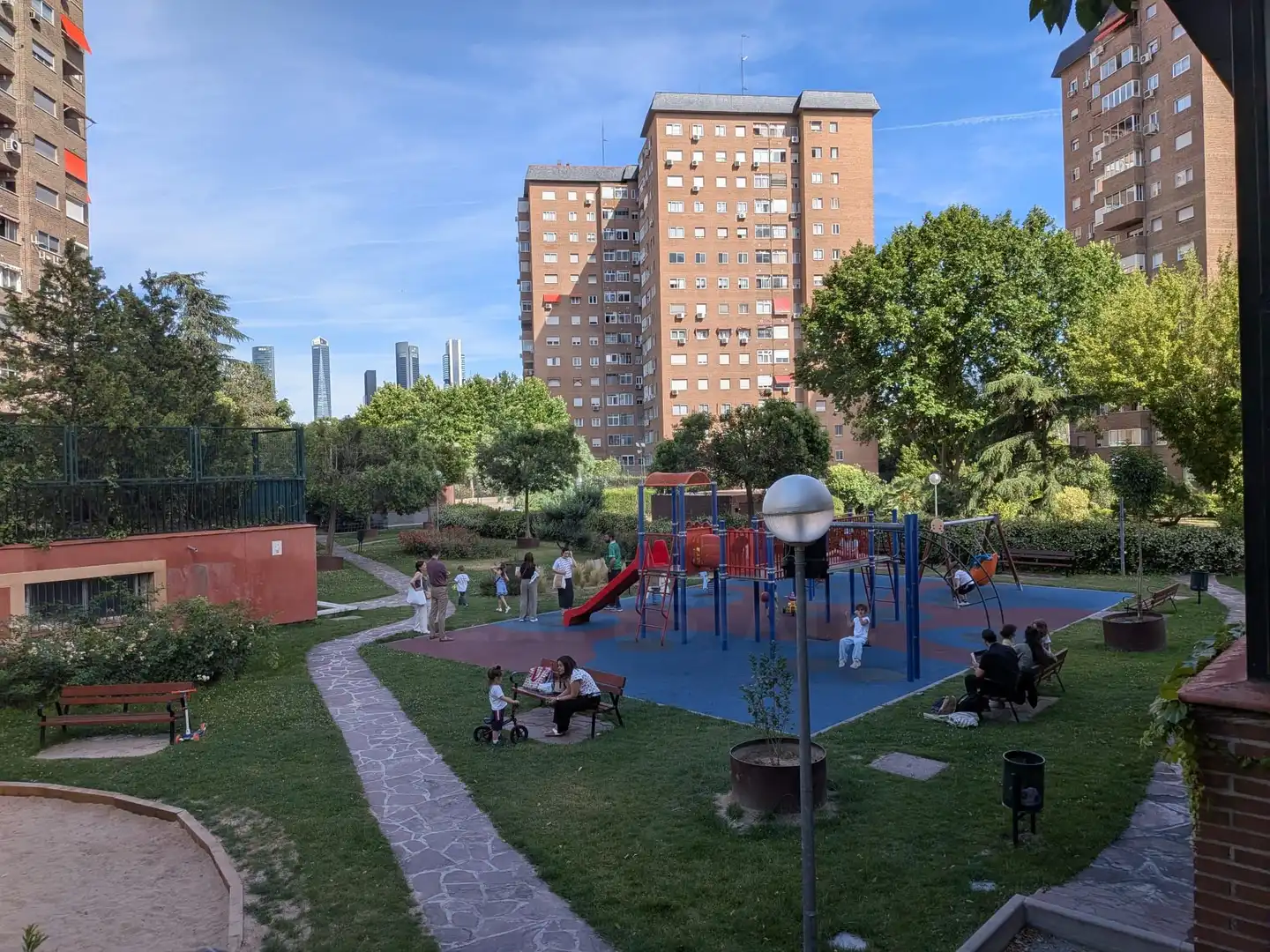 Vista exterior de Piso en venta en Madrid con Aire acondicionado, Calefacción y Terraza