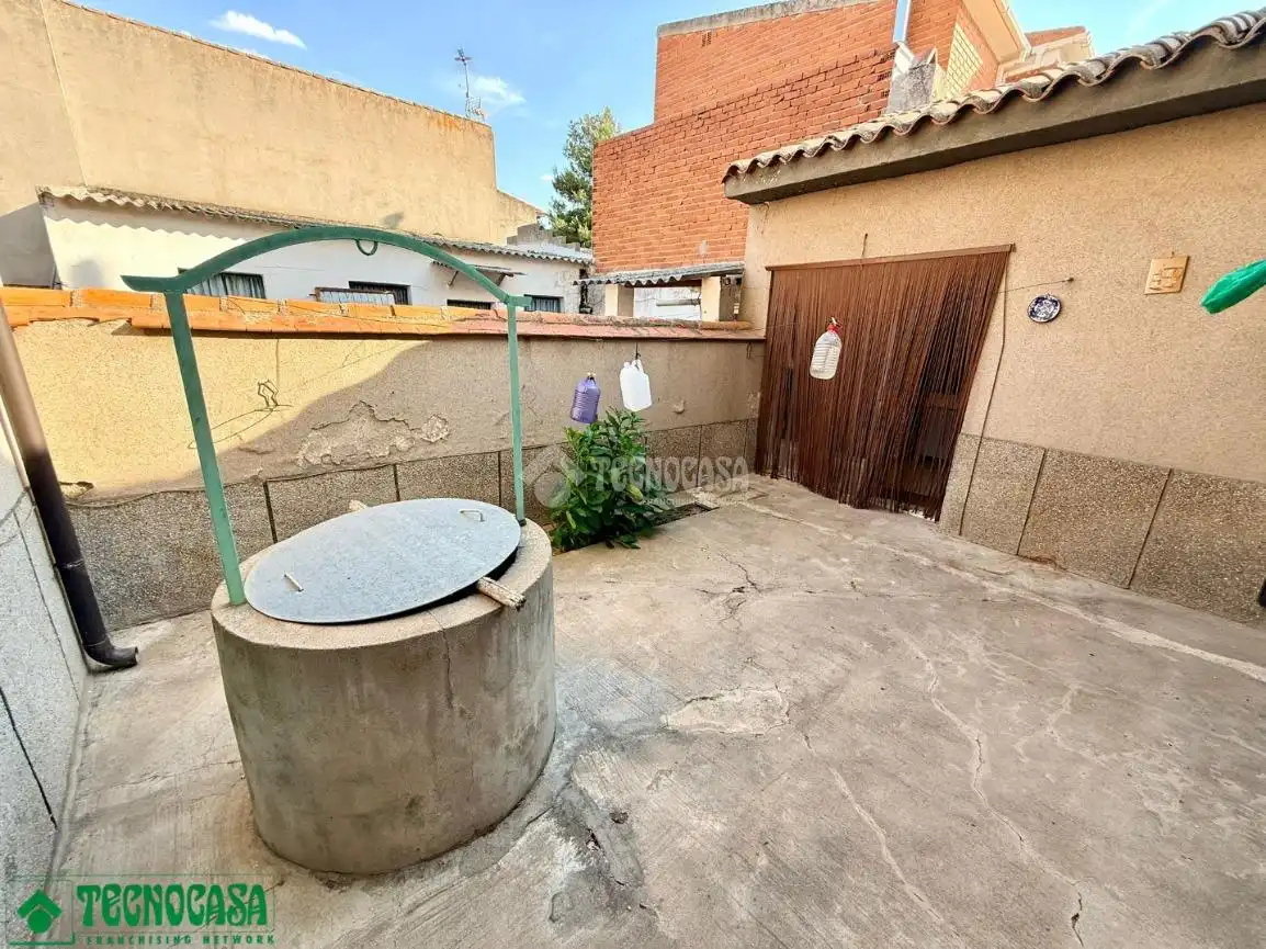 Vista exterior de Casa o chalet en venta en Mocejón