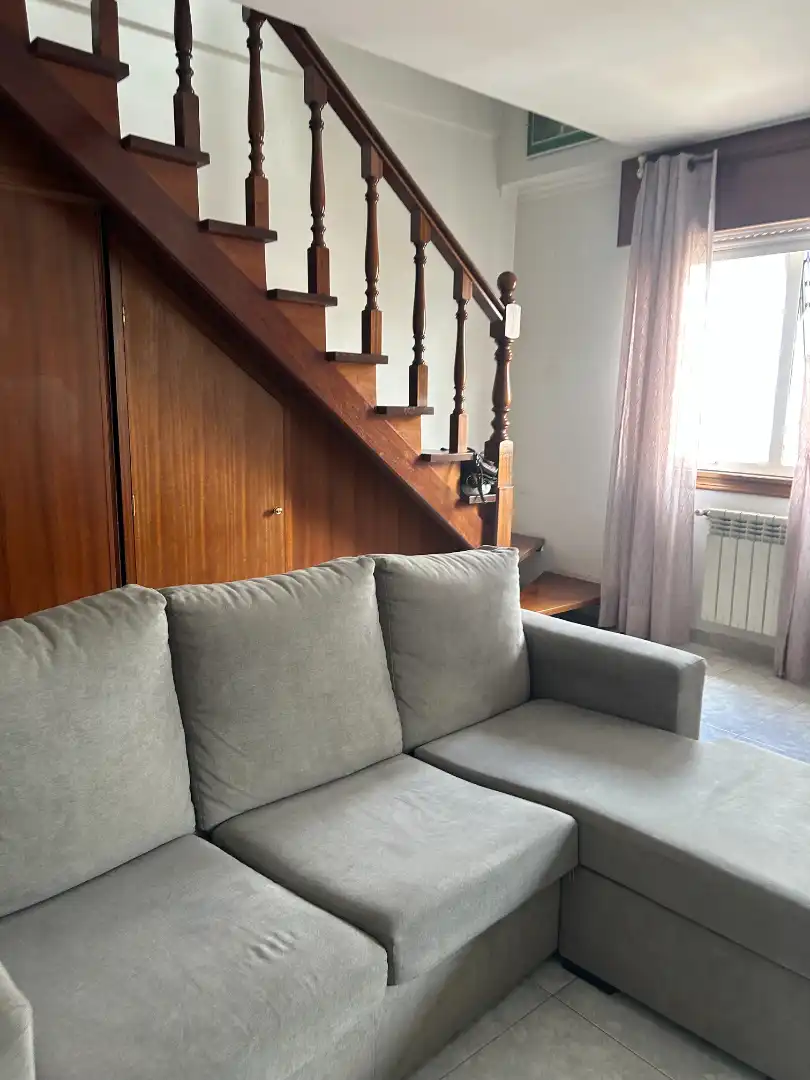 Sala de estar de Piso de alquiler en Santiago de Compostela  con Se aceptan mascotas