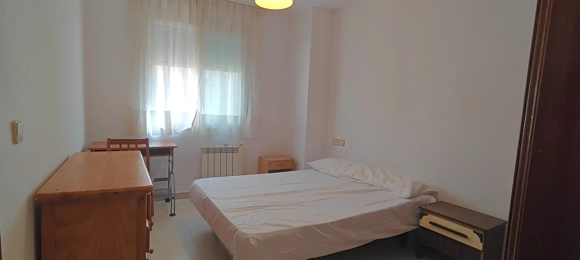 Schlafzimmer von Wohnung zur Miete in Granada mit Terrasse und Möbliert