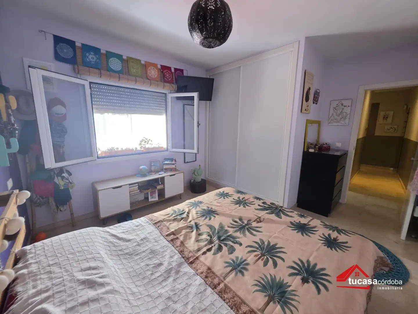 Bedroom of Flat for sale in Córdoba  with Air Conditioner, Terrace and Storage room