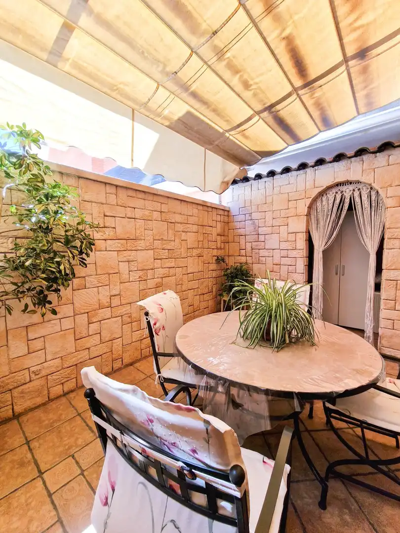 Terrace of Houses for sale in Elche / Elx  with Air Conditioner, Heating and Private garden