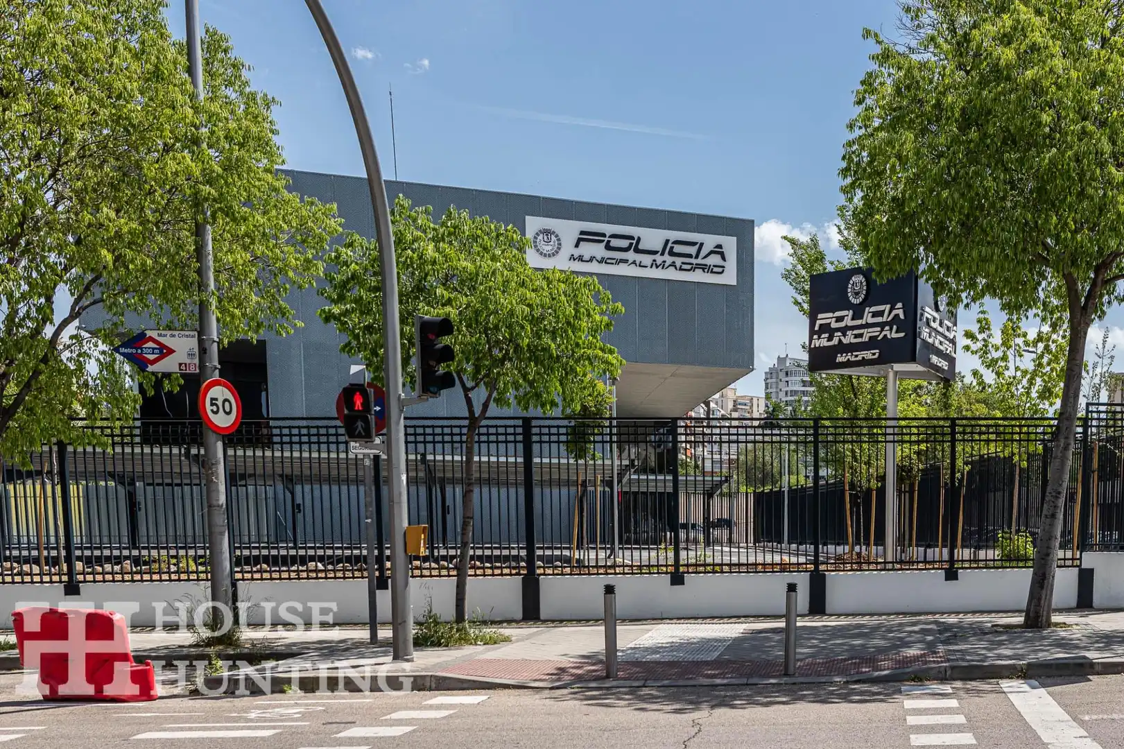 Vista exterior de Piso en venta en Madrid con Calefacción