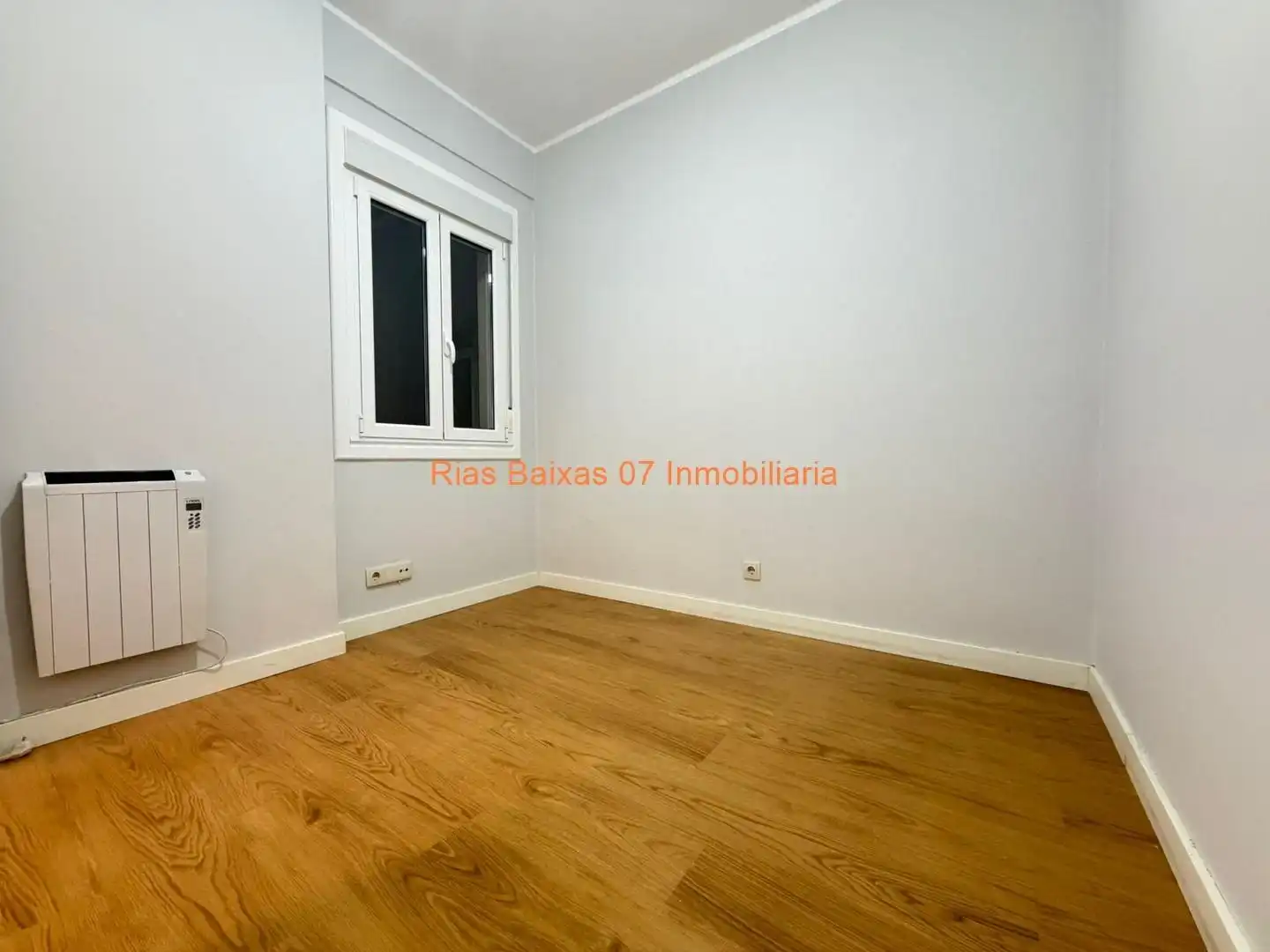 Bedroom of Flat for sale in Vigo   with Heating and Terrace
