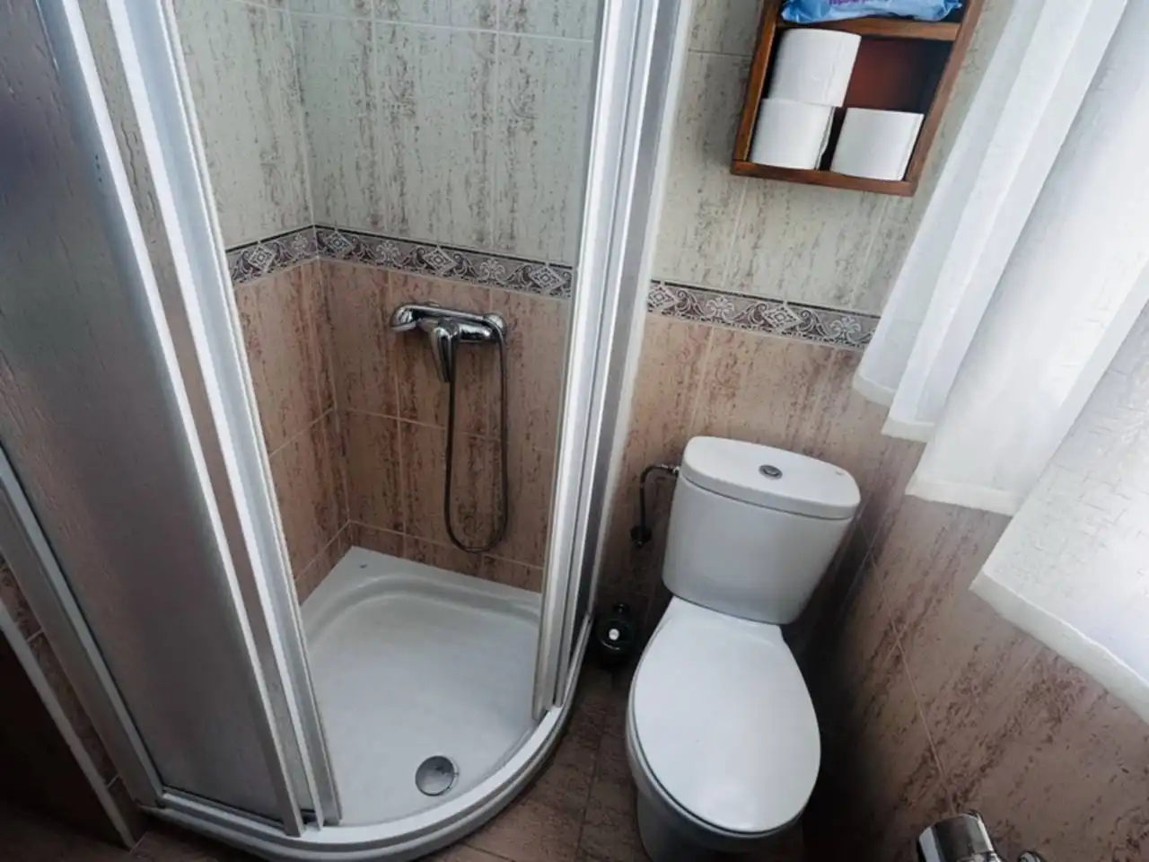Baño de Casa adosada en venta en Almuñécar con Aire acondicionado, Terraza y Piscina comunitaria