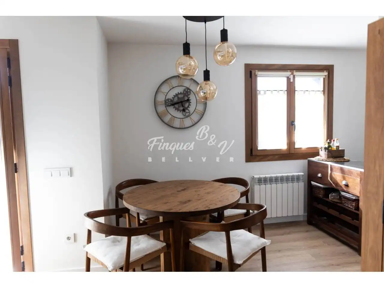 Comedor de Apartamento en venta en Bellver de Cerdanya con Aire acondicionado, Calefacción y Parquet