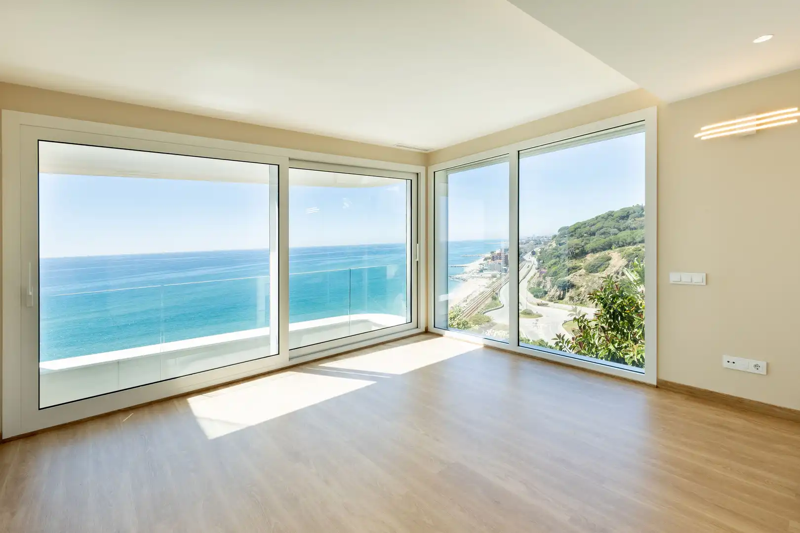 Sala de estar de Casa o chalet en venta en Arenys de Mar con Aire acondicionado, Calefacción y Terraza