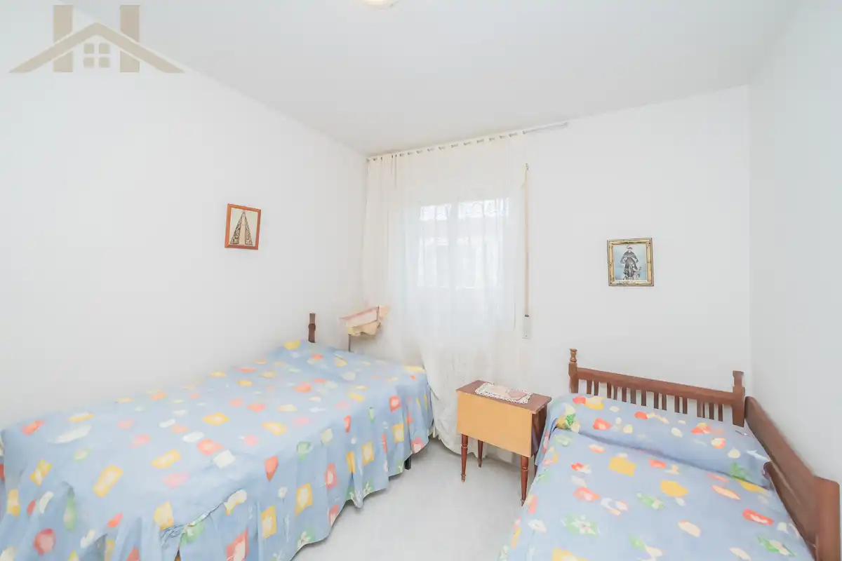 Dormitori de Casa o xalet en venda en Guadarrama amb Calefacció, Jardí privat i Piscina comunitària
