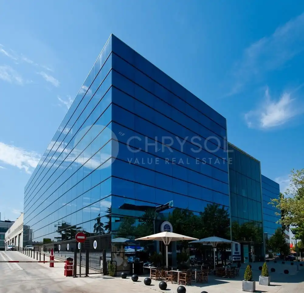 Office space with lift for sale in Avenida Avinguda Corts Catalanes, imagen 2