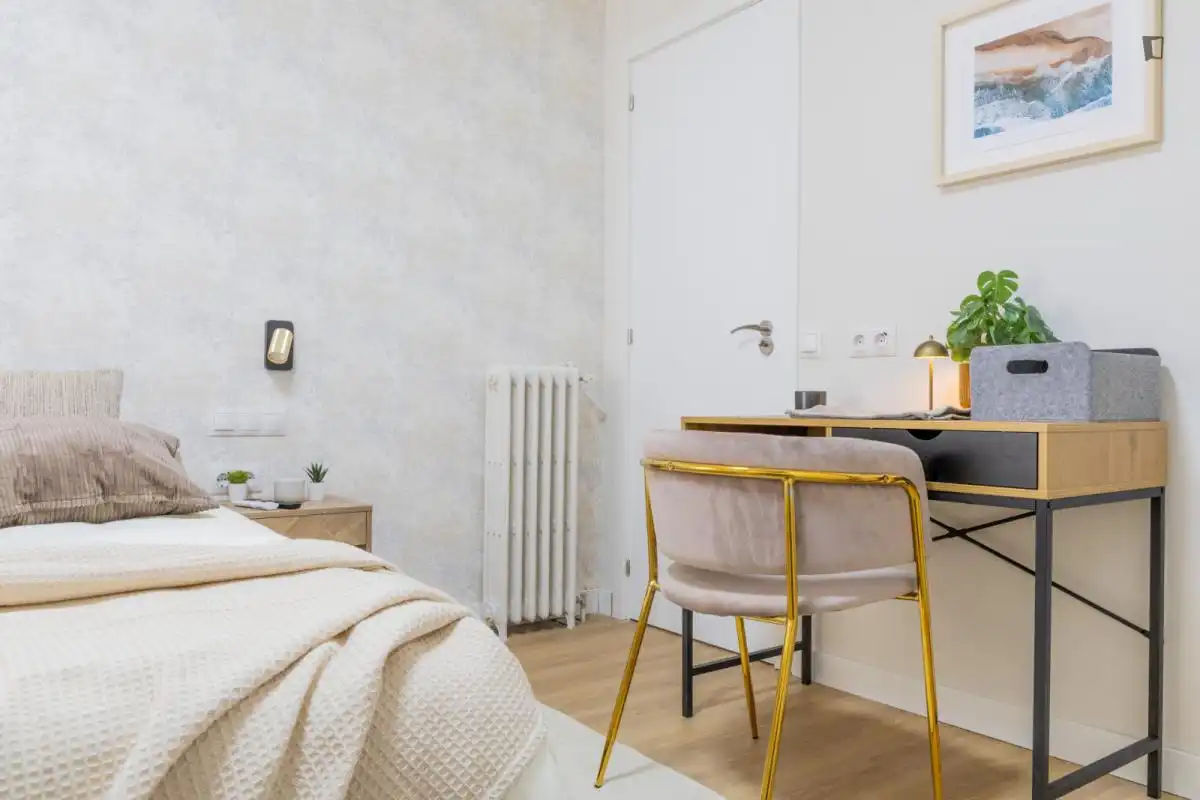 Habitación de Apartamento para compartir en Madrid con Calefacción, Amueblado y Horno