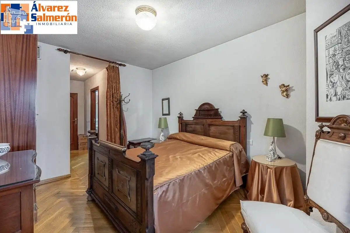 Flat with lift for sale in Beiro, imagen 12