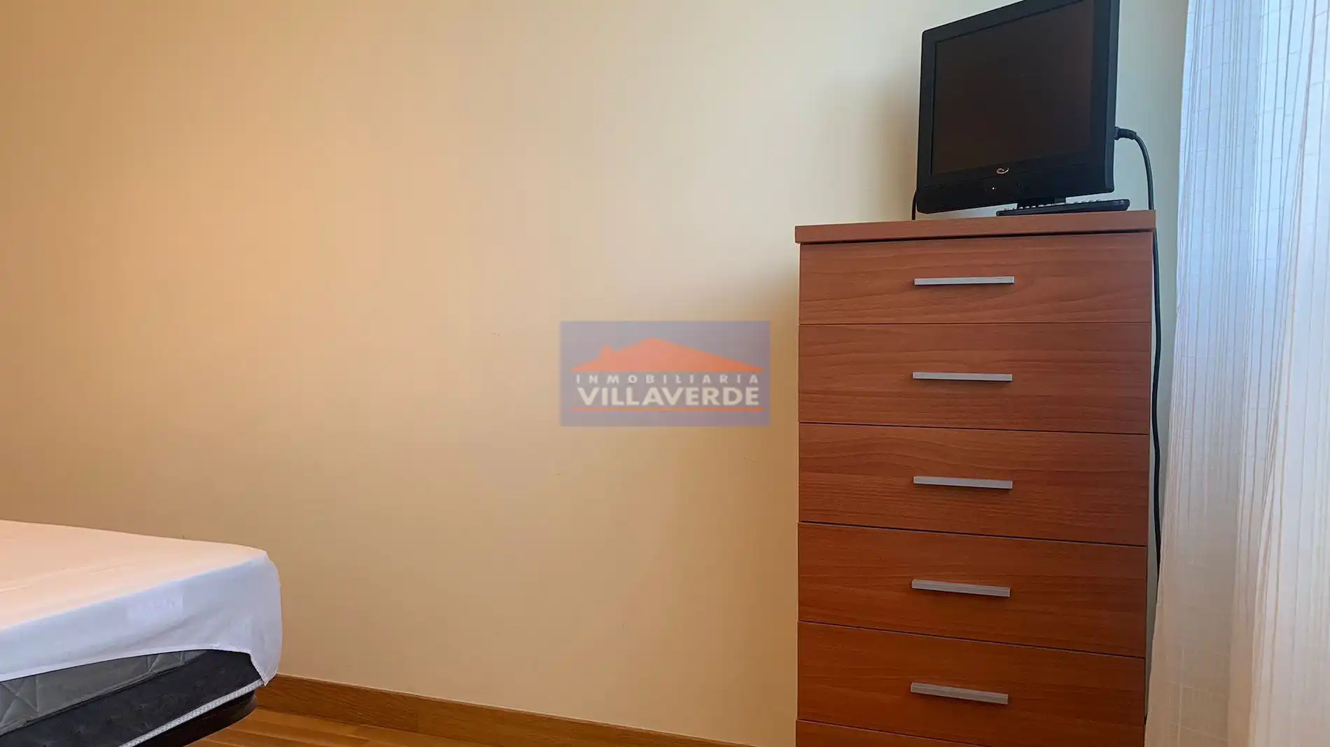 Bedroom of Flat for rent in Cangas   with Furnished, TV and Balcony