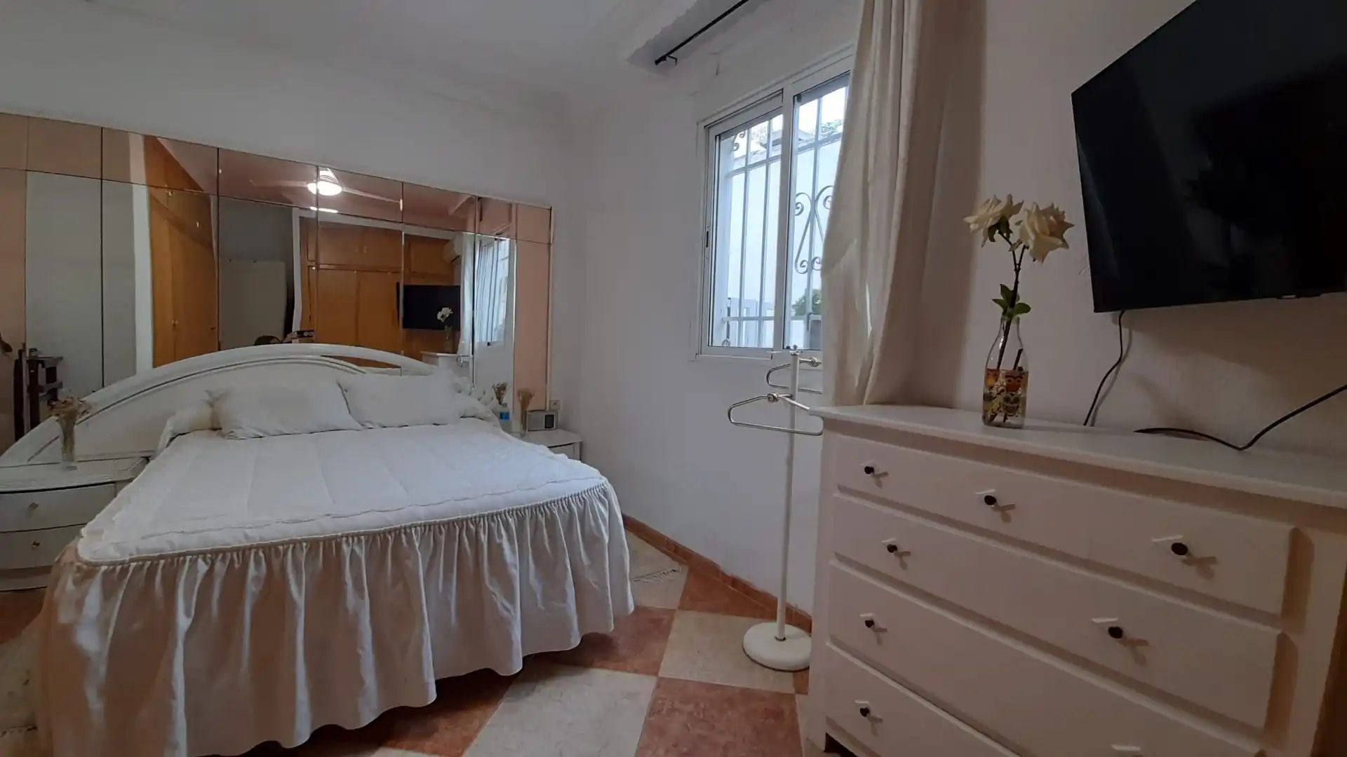Bedroom of Houses for sale in Córdoba  with Air Conditioner, Heating and Private garden