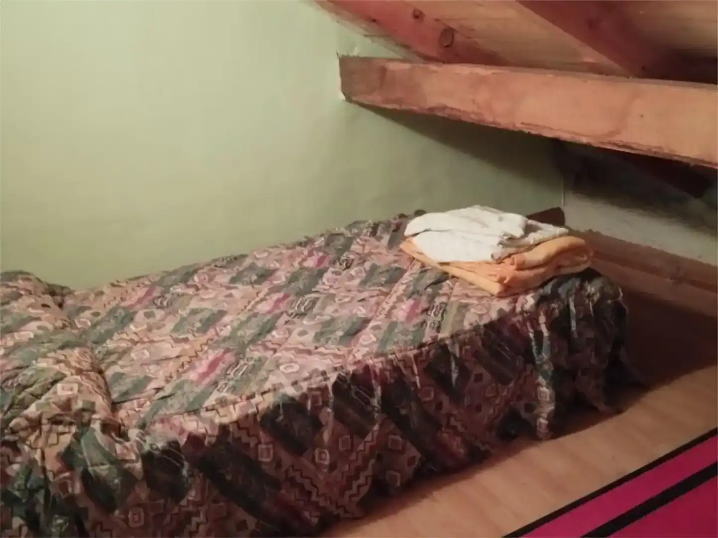 Dormitori de Pis en venda en Cervatos de la Cueza amb Traster i Moblat