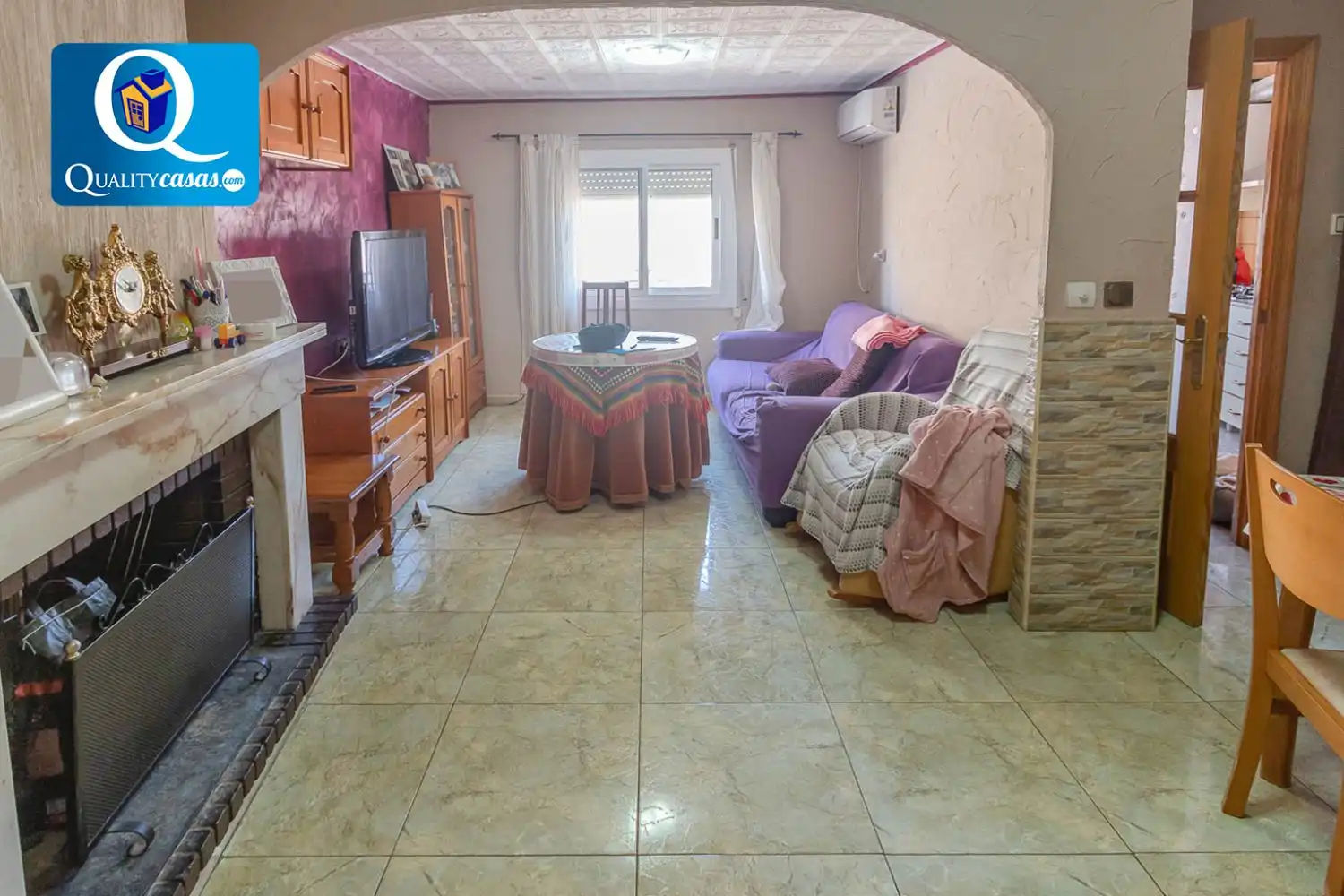 Sala d'estar de Casa o xalet en venda en Agost amb Aire condicionat i Terrassa
