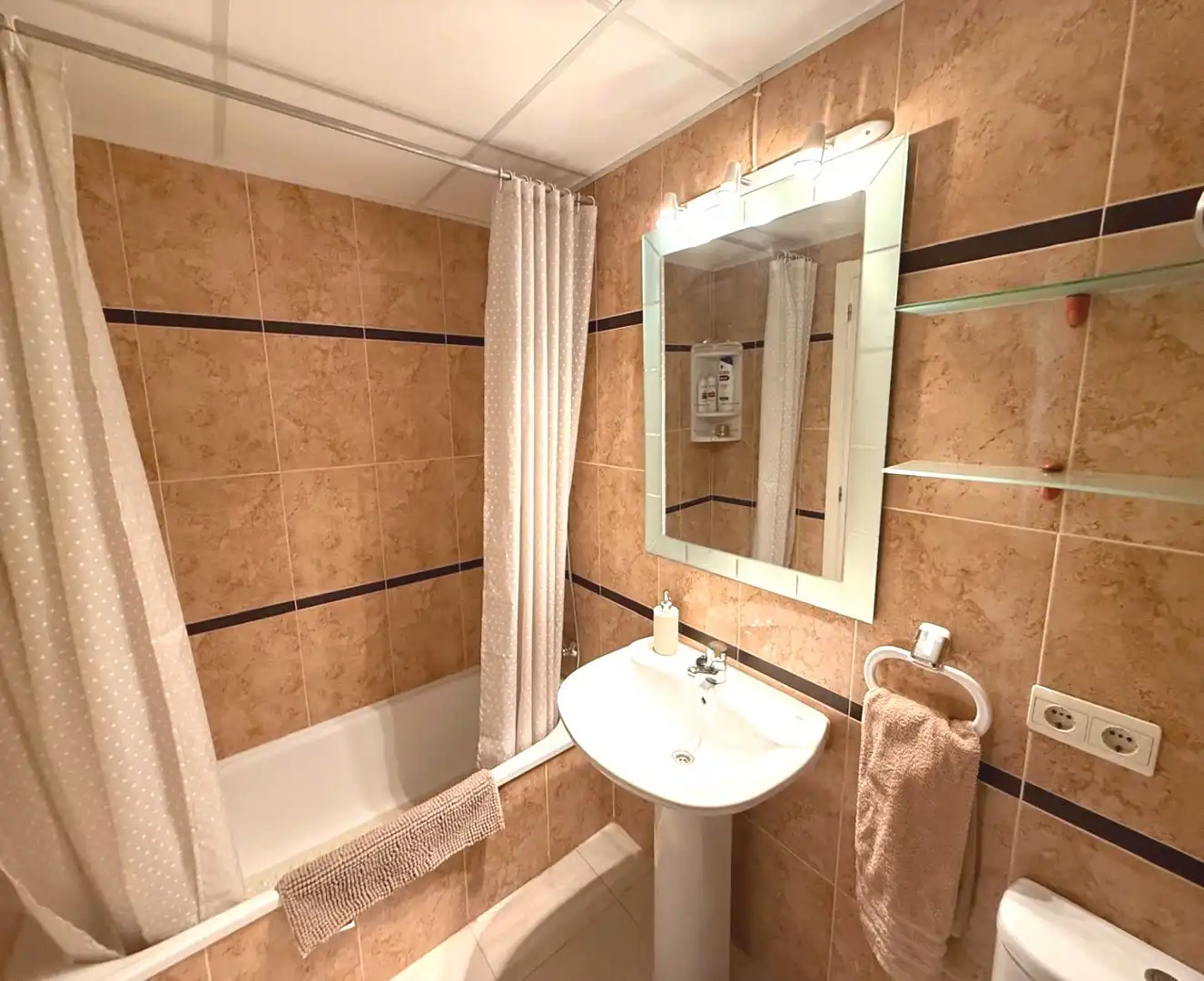 Bathroom of Apartments for sale in Calpe / Calp  with Air Conditioner, Heating and Private garden