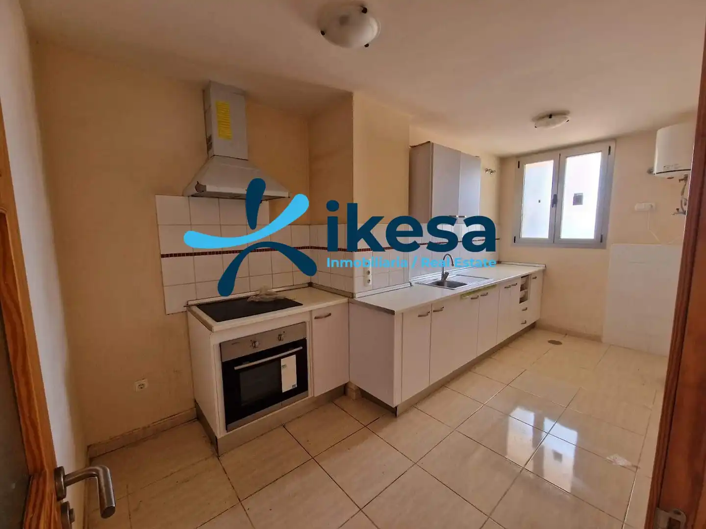 Cocina de Piso en venta en Santa Lucía de Tirajana con Trastero