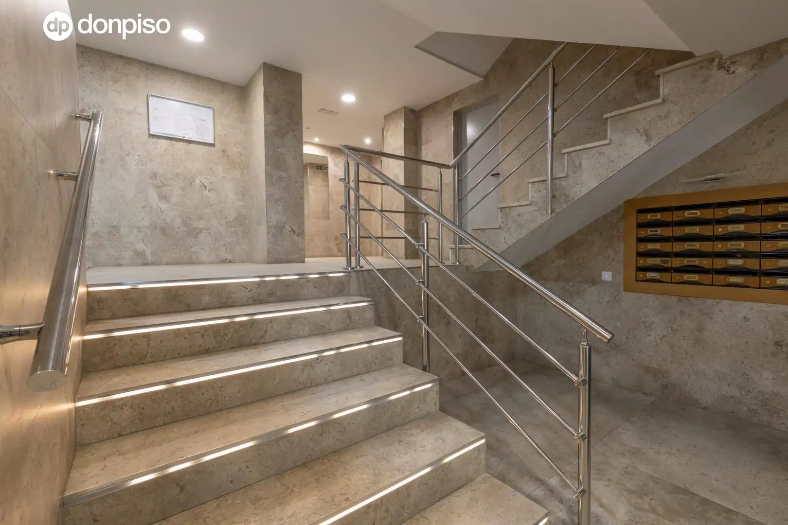 Piso en venta en Granada con Aire acondicionado