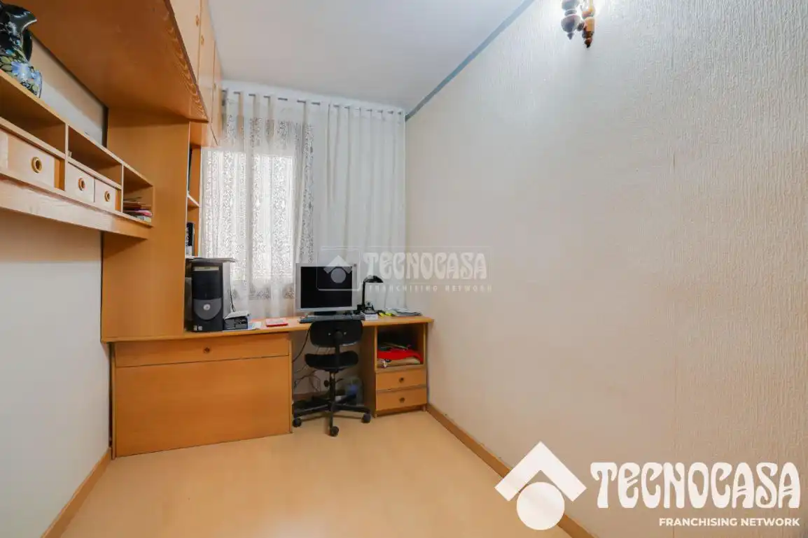 Habitación de Piso en venta en Santa Coloma de Gramenet