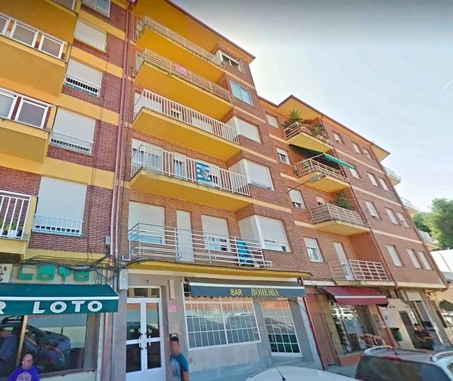 Vista exterior de Pis en venda en Ponferrada