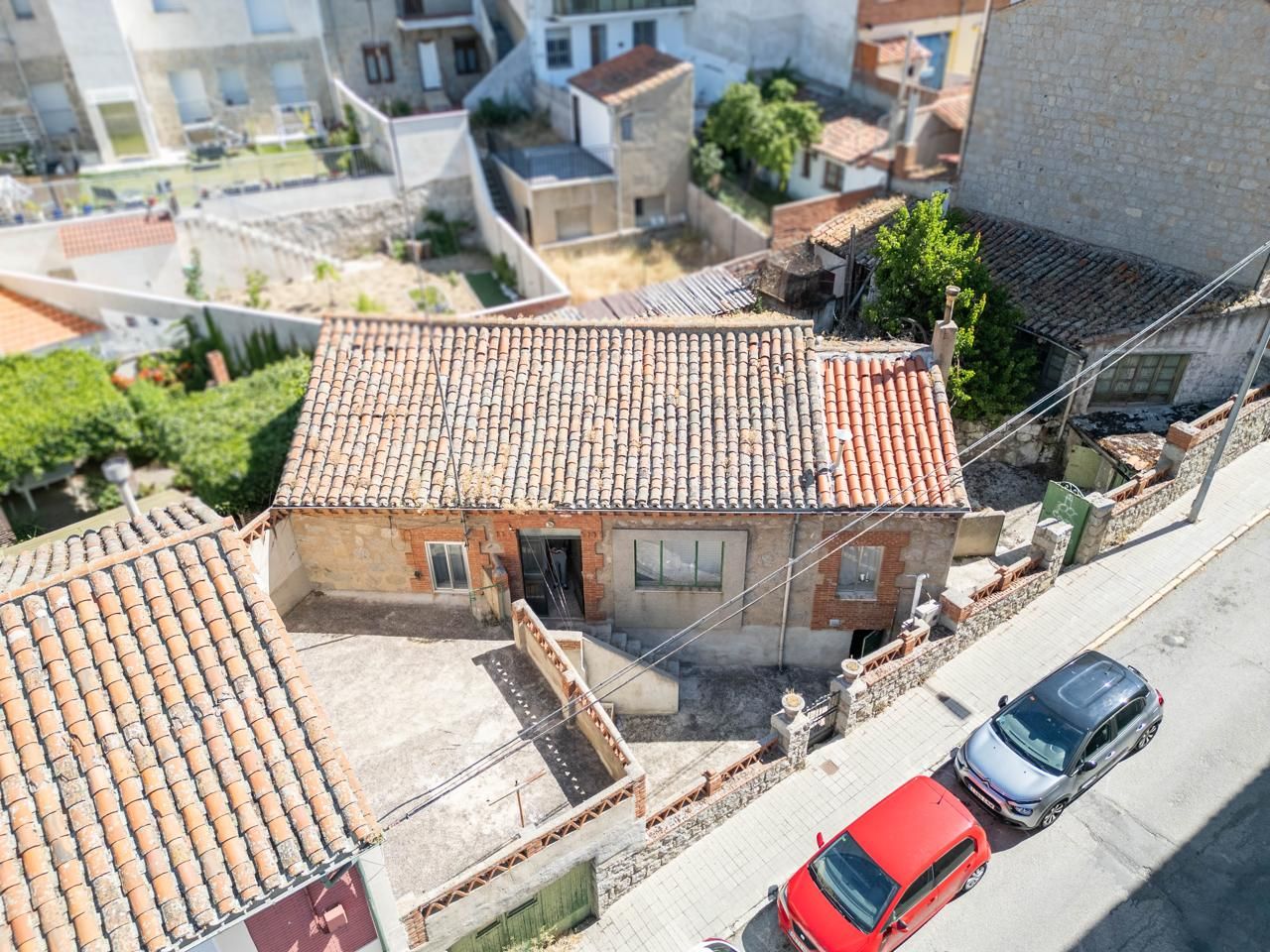 Vista exterior de Casa o xalet en venda en Ávila Capital