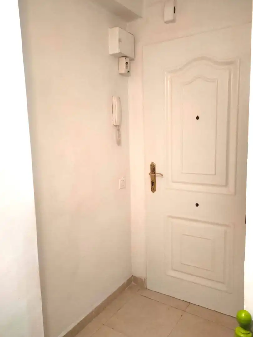 Piso en venta en Torrevieja con Calefacción, Jardín privado y Trastero