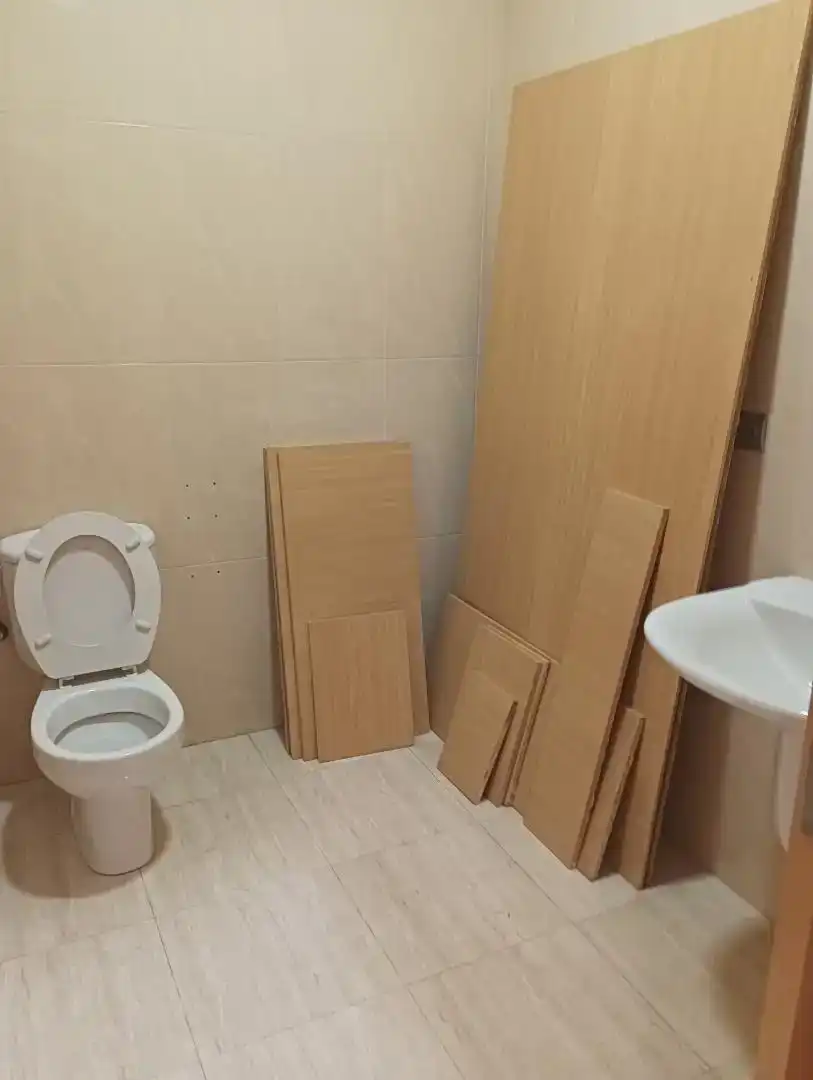 Bathroom of Commercial properties for sale in Arzúa  with Air Conditioner