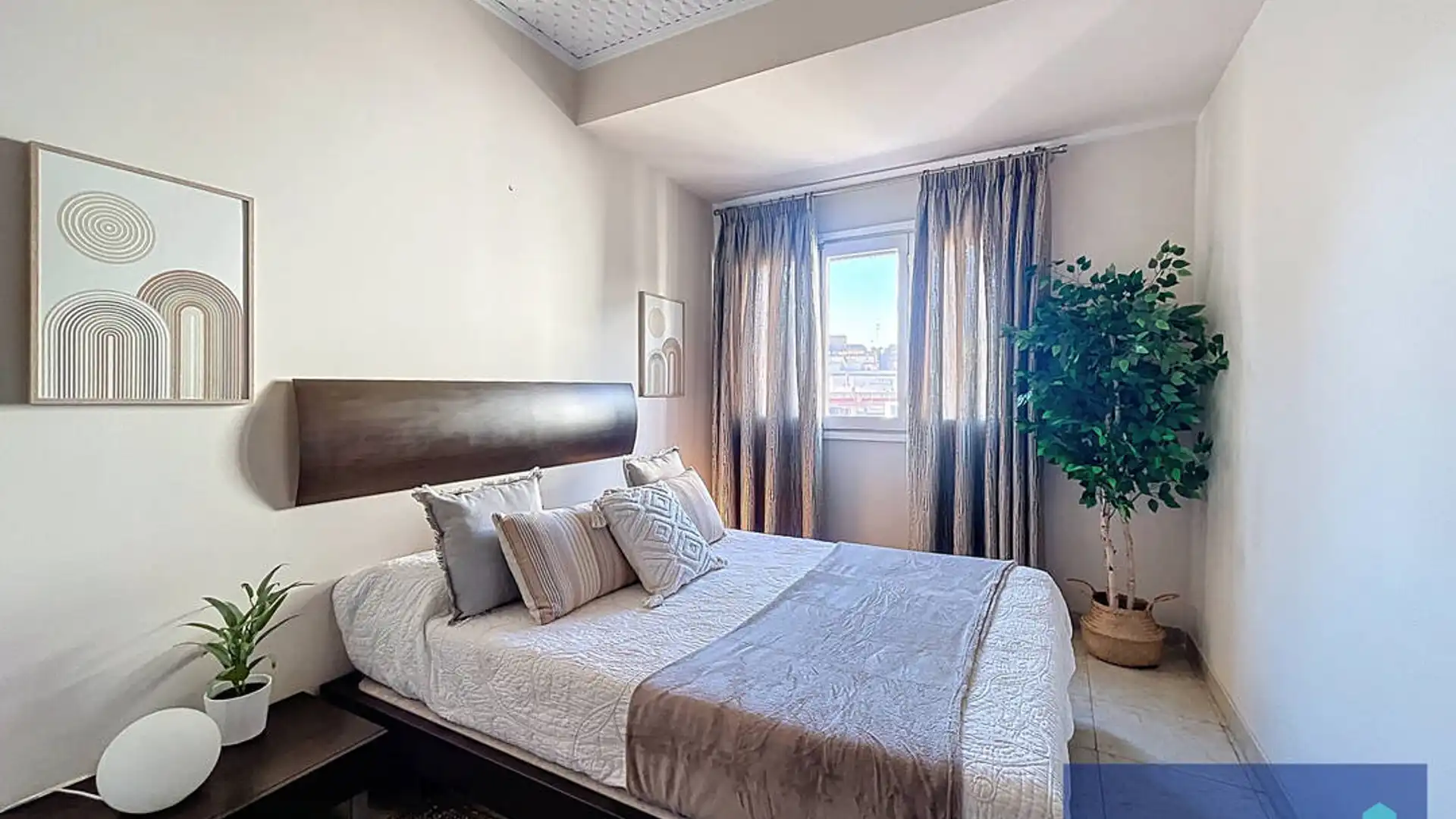 Wohnung zum Verkauf in Avenida Maisonnave, 31, Ensanche - Diputación