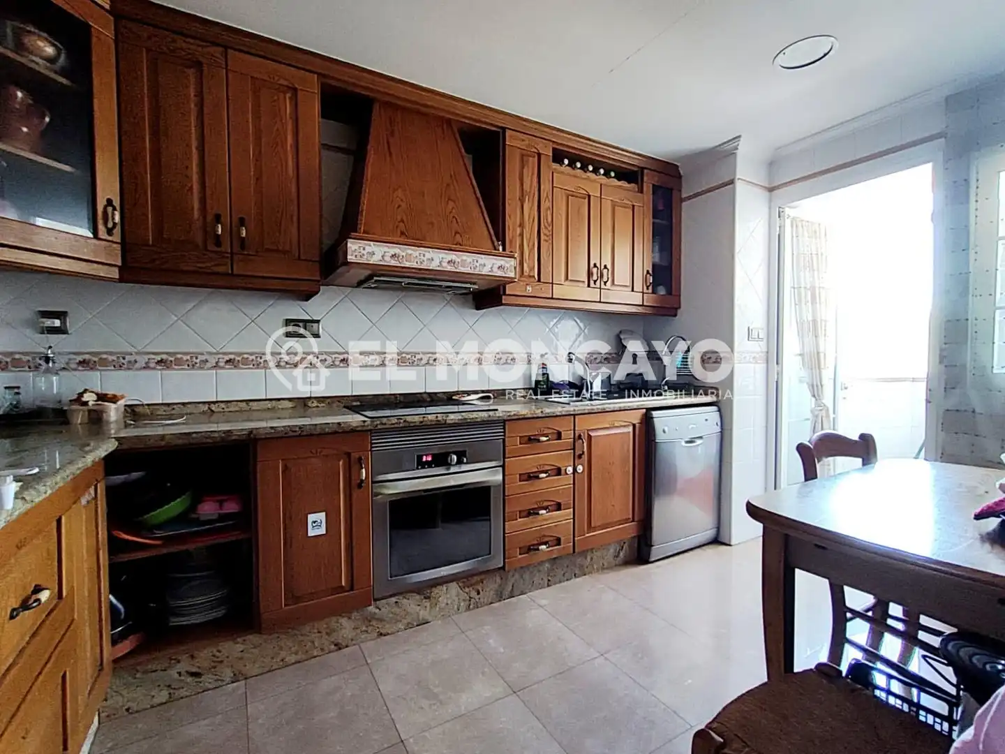 Cocina de Apartamento en venta en San Isidro con Calefacción