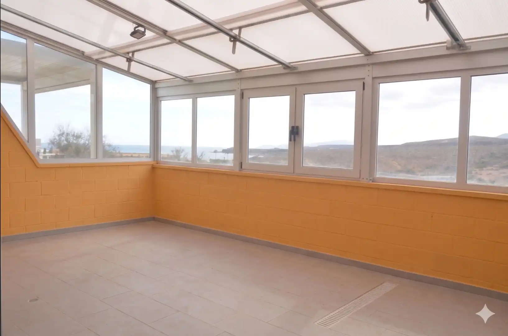 Terrassa de Casa adosada en venda en Tuineje amb Aire condicionat, Jardí privat i Terrassa