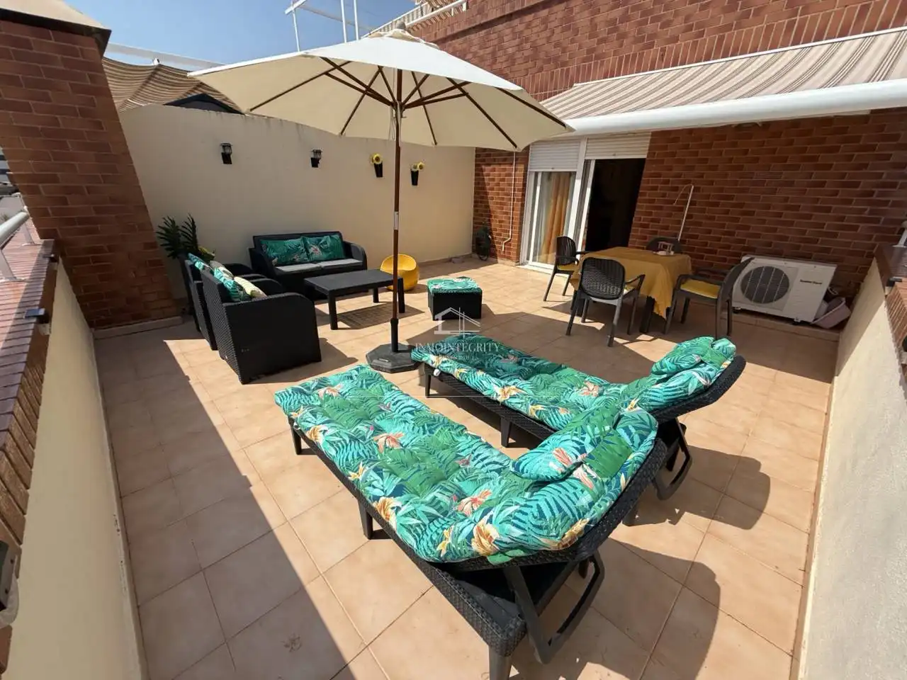 Apartamento en venta en Avenida jardin, 33, Playa Coral -Torremar