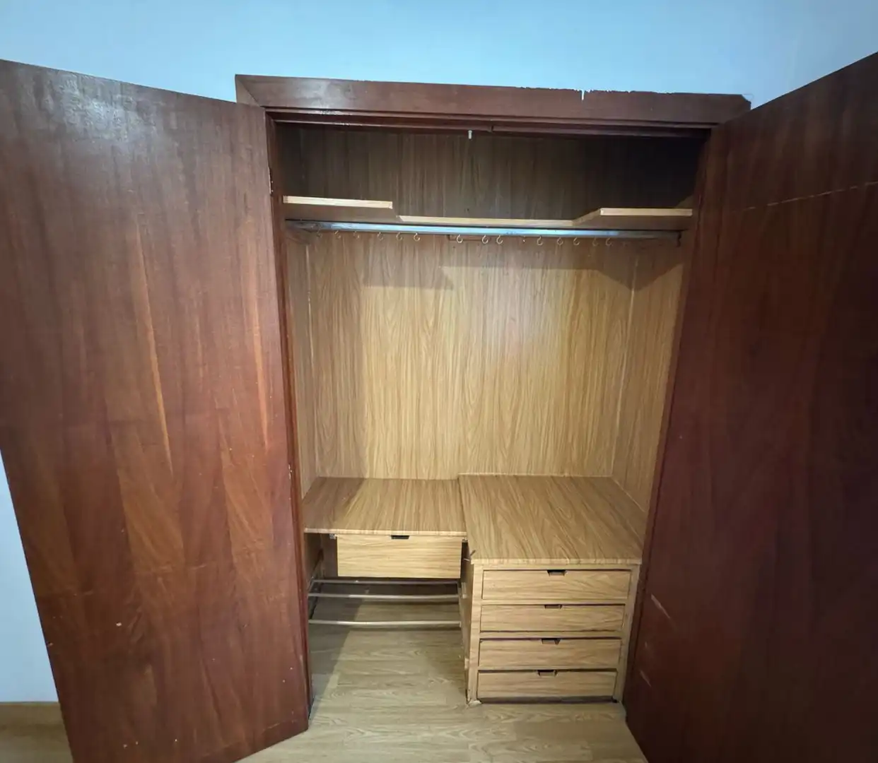Habitación de Piso en venta en Gijón  con Calefacción y Parquet