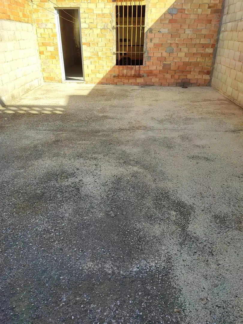 Business premises for sale in Polinyà de Xúquer, imagen 9