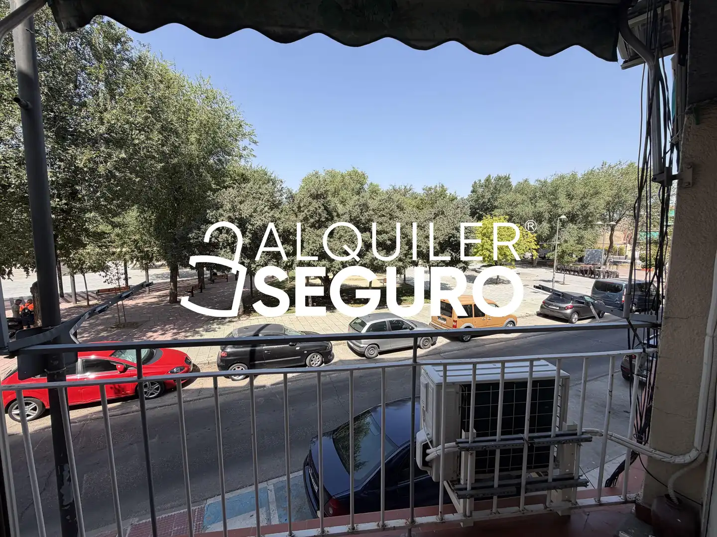 Vista exterior de Pis de lloguer en Getafe amb Aire condicionat i Moblat