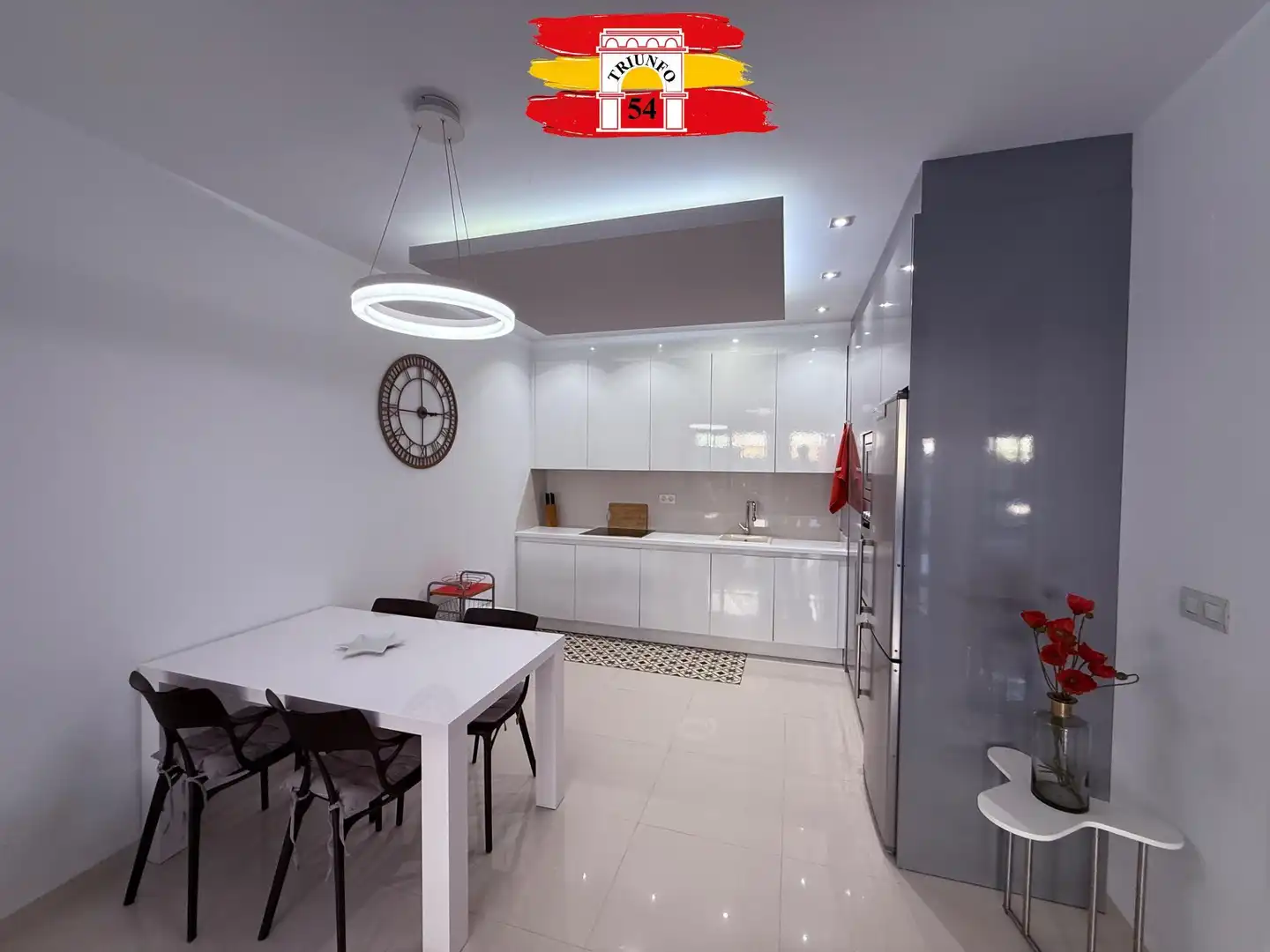 Cuina de Casa o xalet en venda en Pilar de la Horadada amb Aire condicionat, Terrassa i Moblat